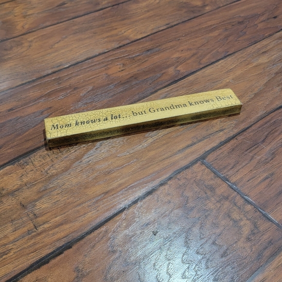 Kennedy's Country Collection sign - Picture 5 of 6